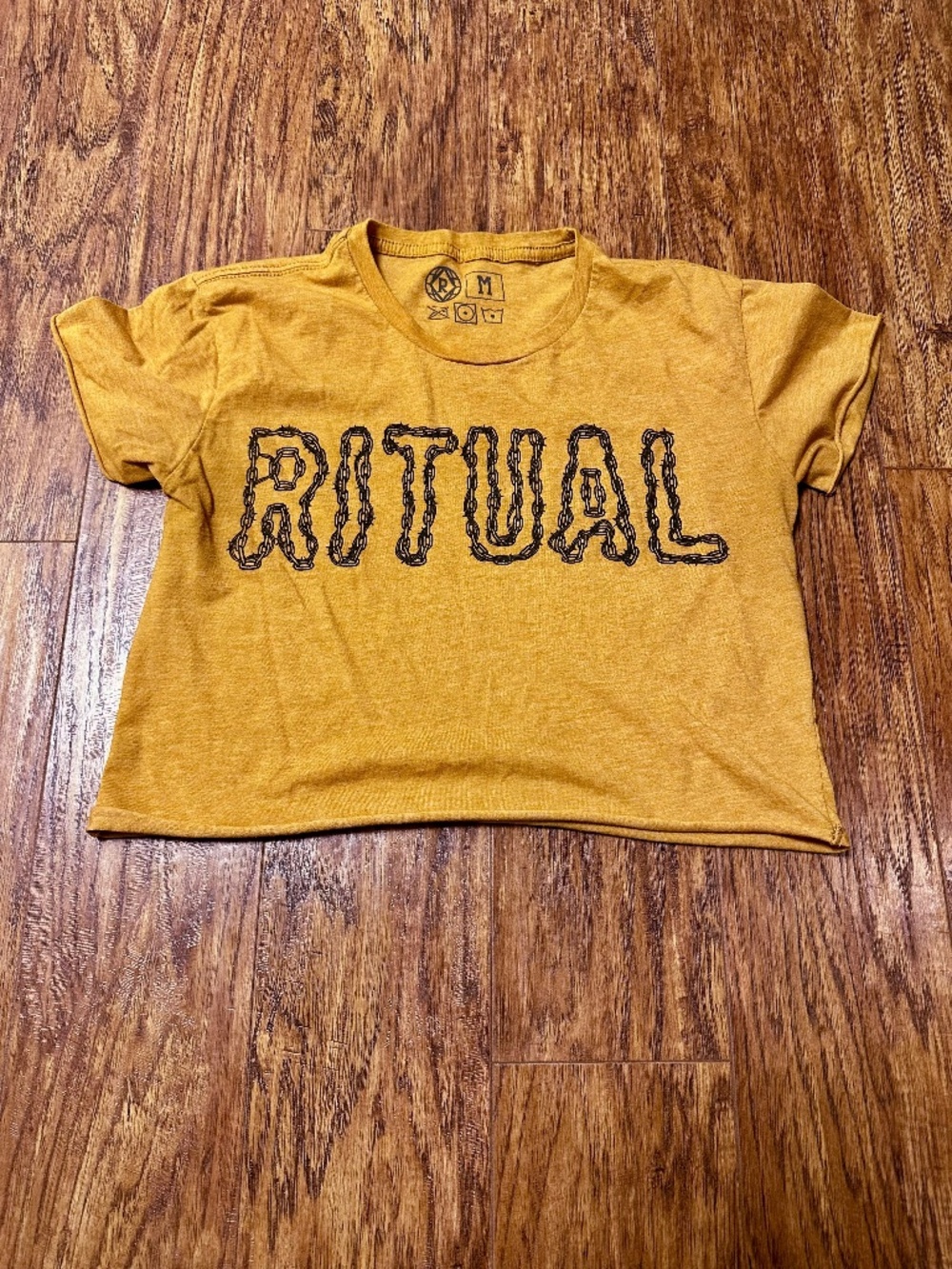 Ritual Women's Crop T-Shirt Goldenrod Size Medium